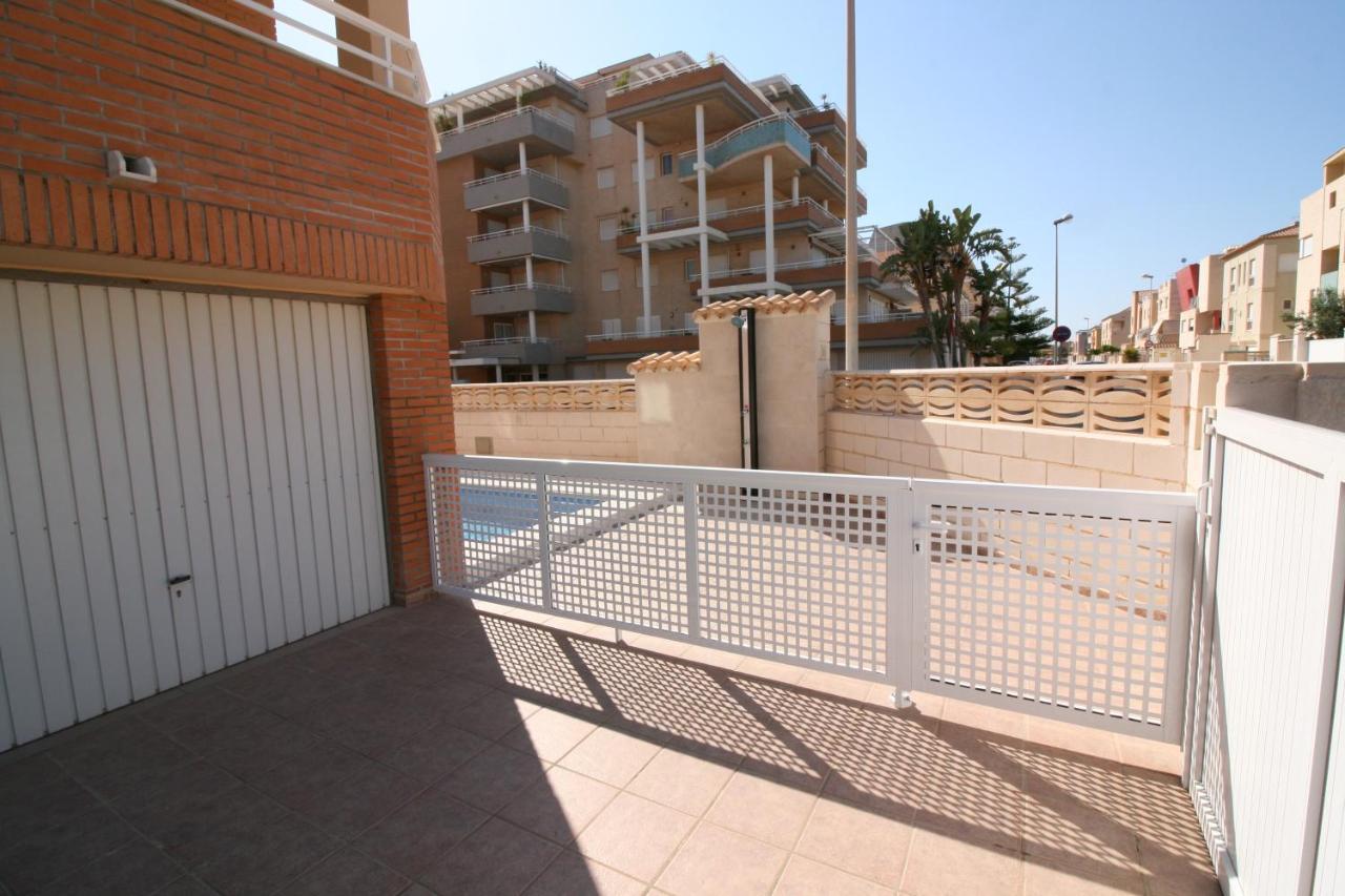 Oliva Holidays 3 Exterior photo